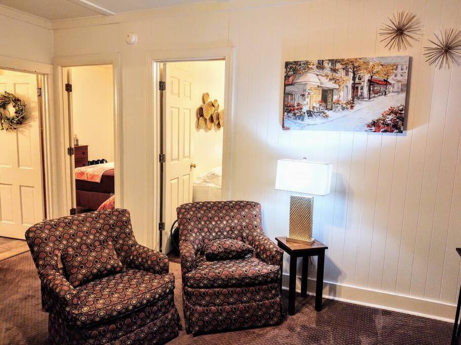 #05 - Lakefront Two Bedroom Cottage- Pet Friendly Hot Springs Exterior photo